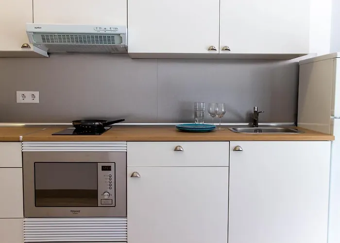 L&G Madrid Apartments
